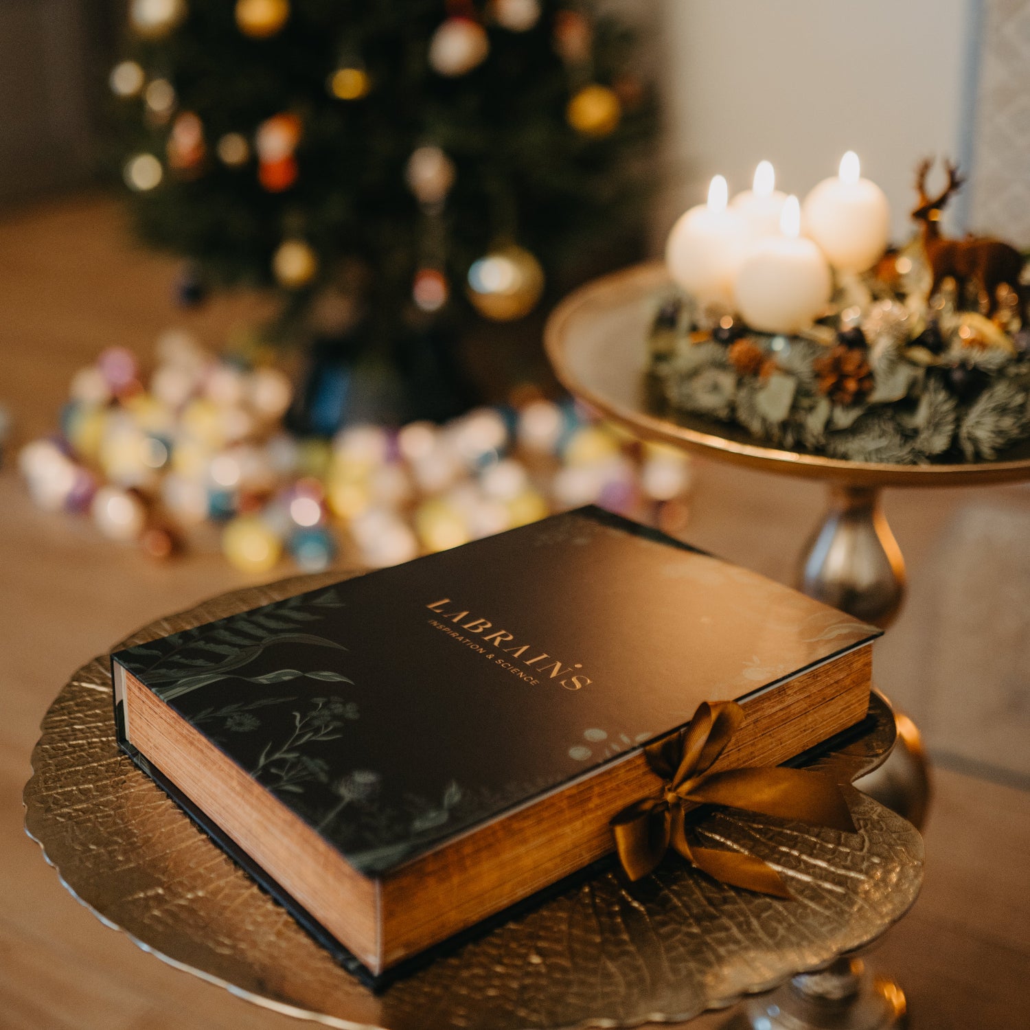 labrains luxury gift set 'the book' in christmas setting